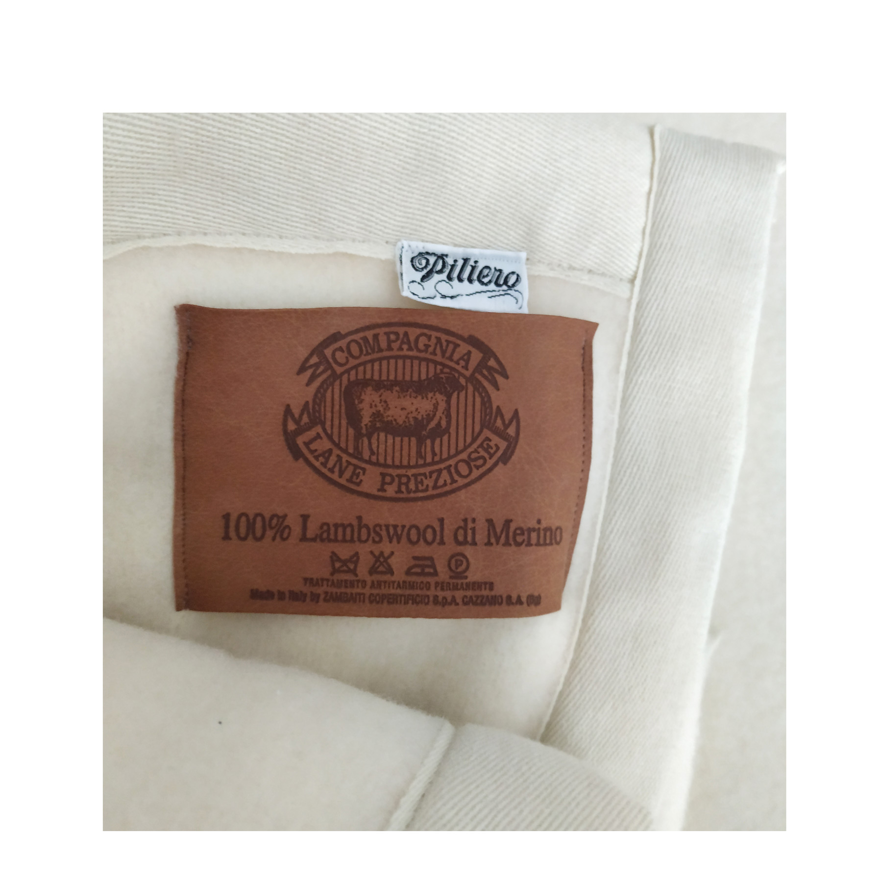 Coperte Lana Merinos Vendita.Coperta Matrimoniale Pura Lana Merino Di Agnellino Colore Panna Peso 380 Gr Mq Misure 230 270 Cm Piliero It Home Decor